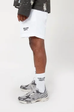 CLEAN WHITE SOCKS