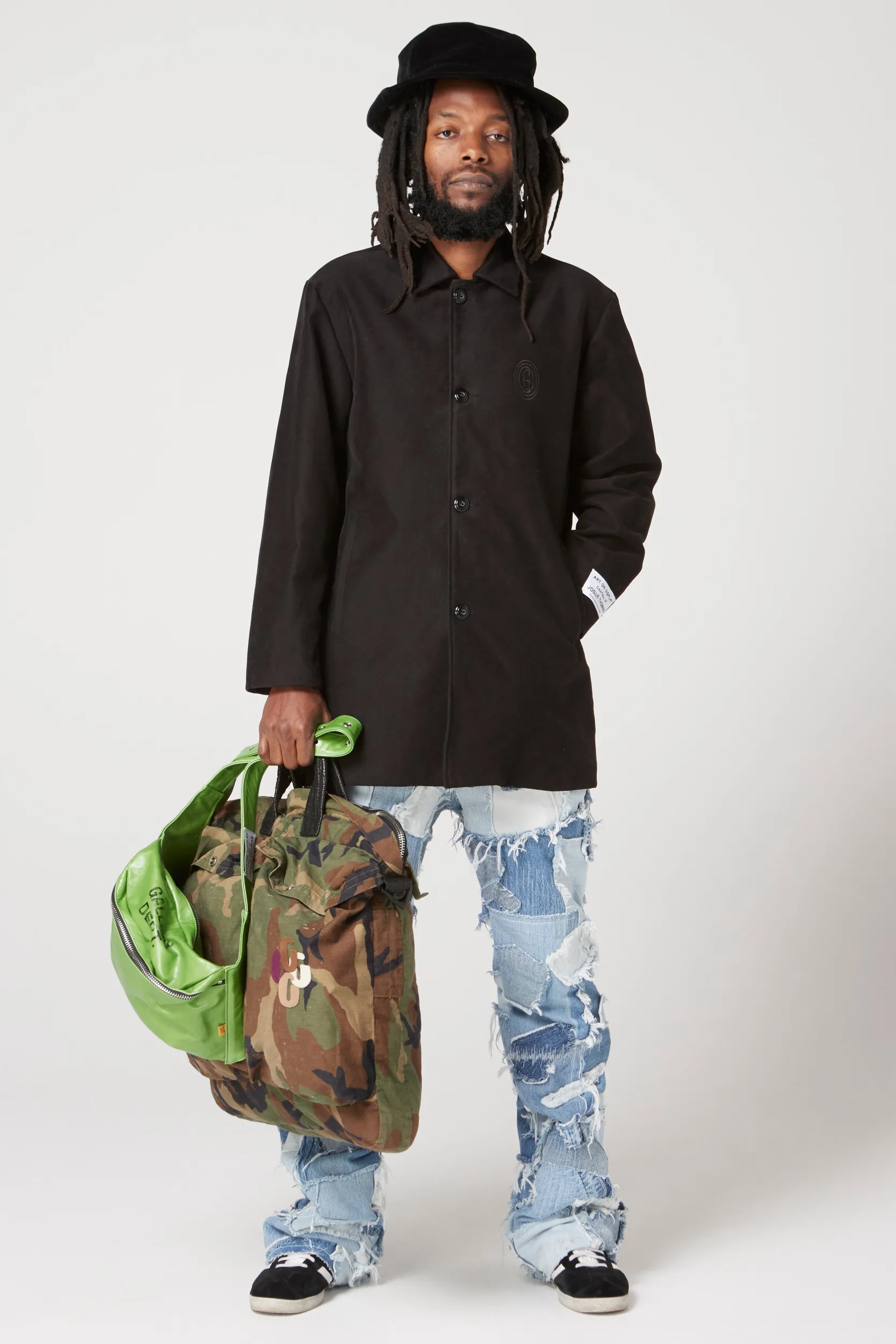 RAZOR JACKET