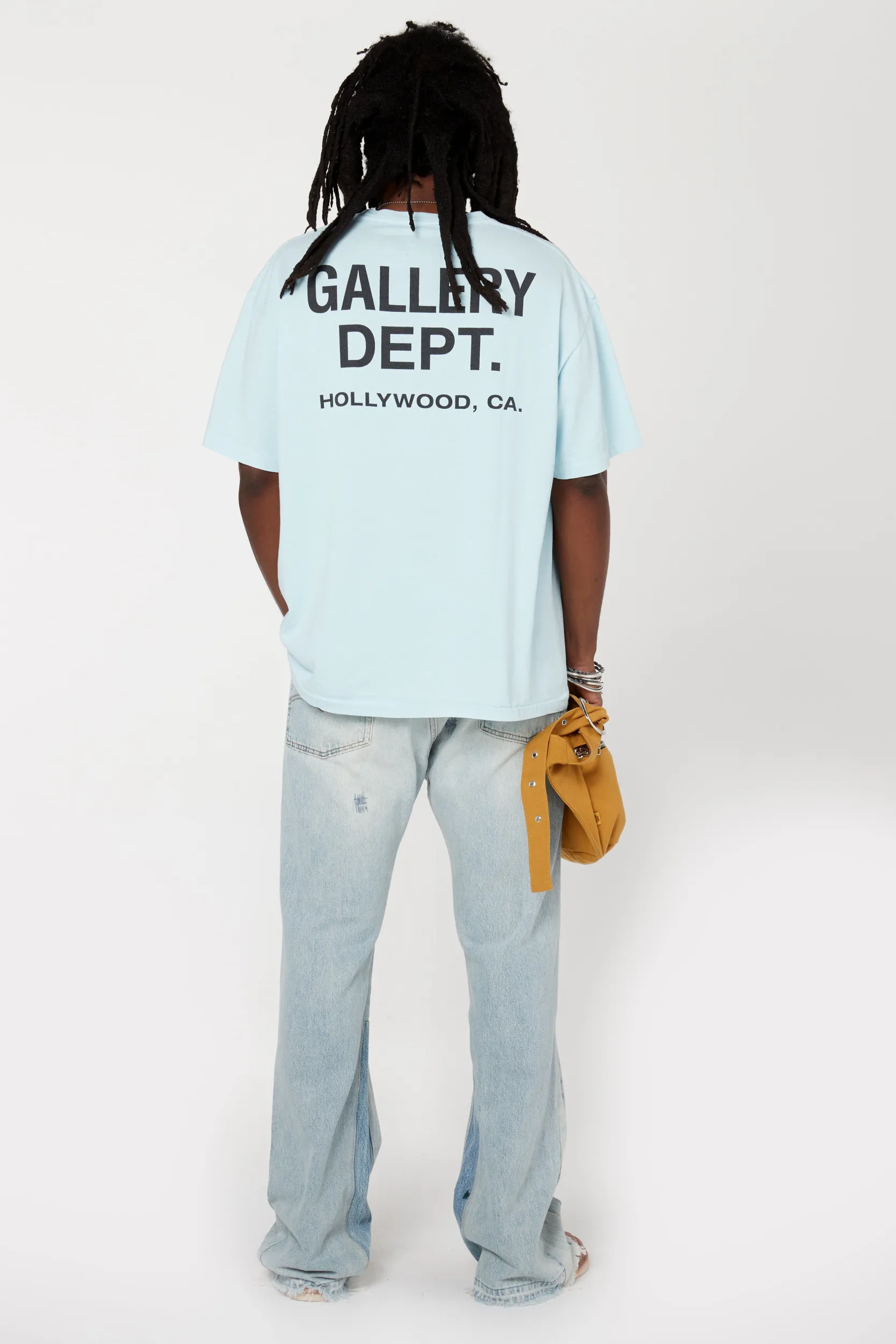 SOUVENIR TEE