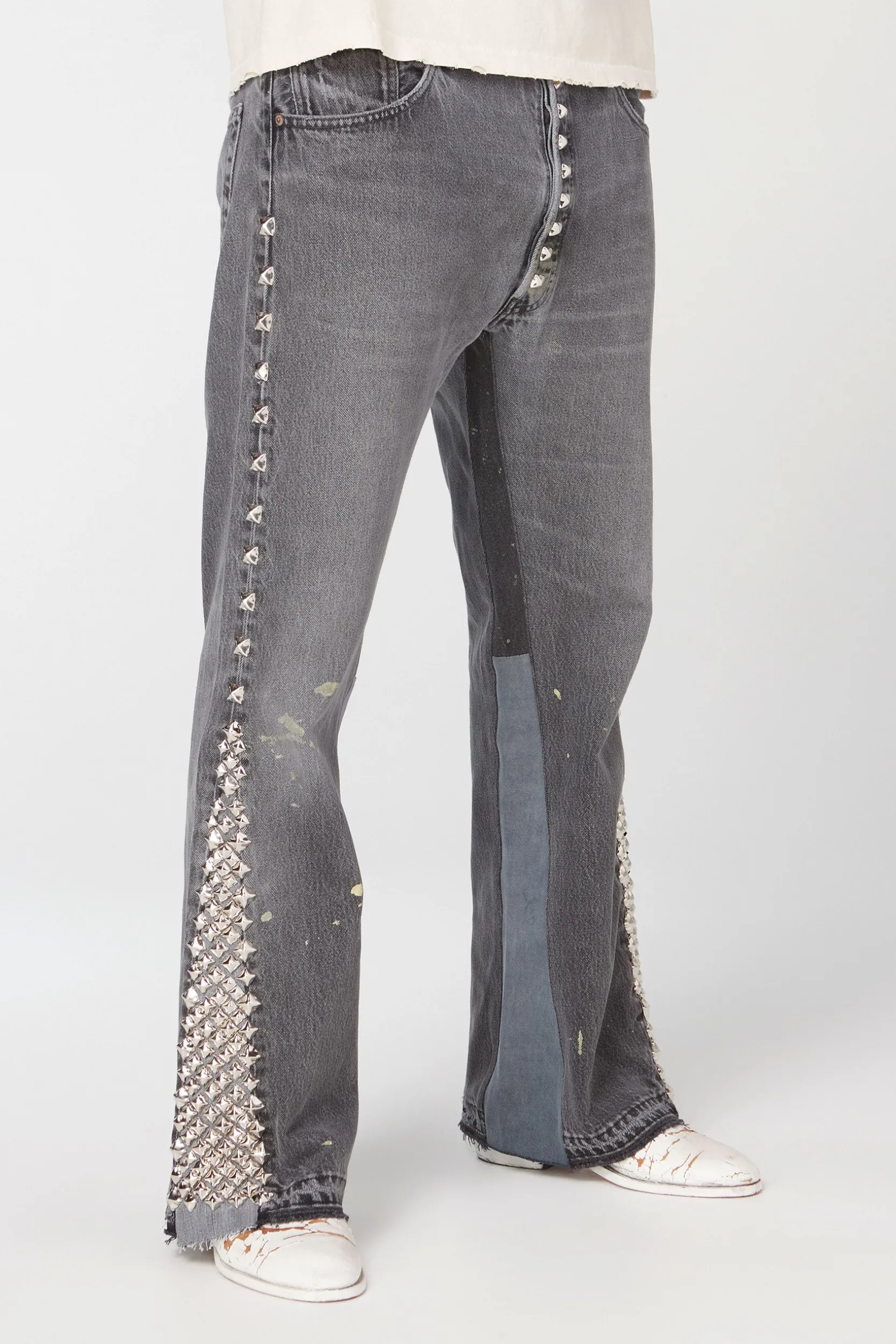 STUDDED LA FLARE